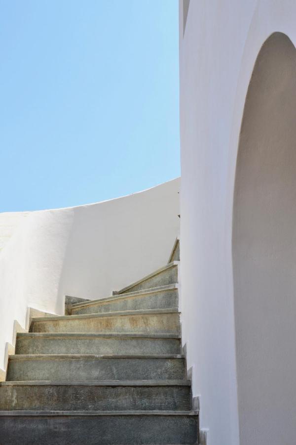 Beach House Set In A Beautiful Bay Karystos  Exterior photo